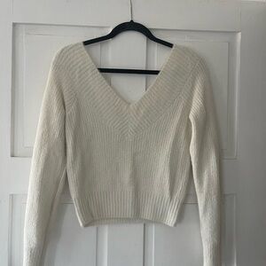 Divided Cream V-Neck Sweater